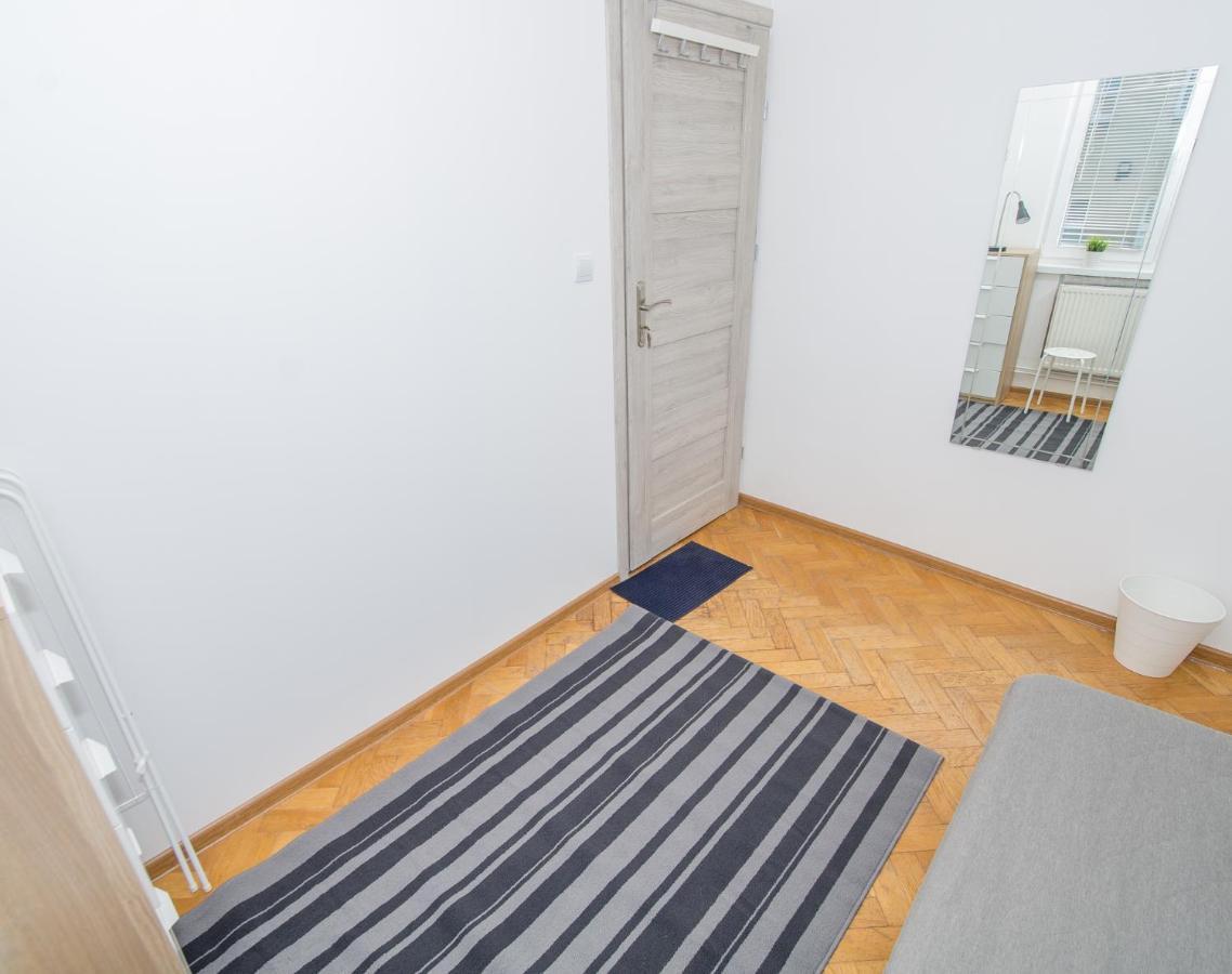 Uwh Hostel Gdansk Ngoại thất bức ảnh