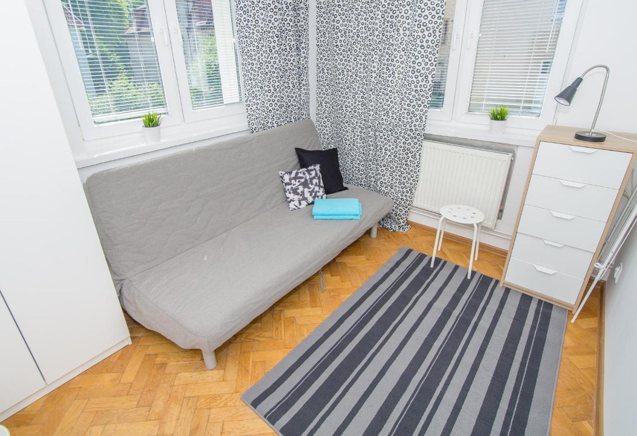 Uwh Hostel Gdansk Ngoại thất bức ảnh