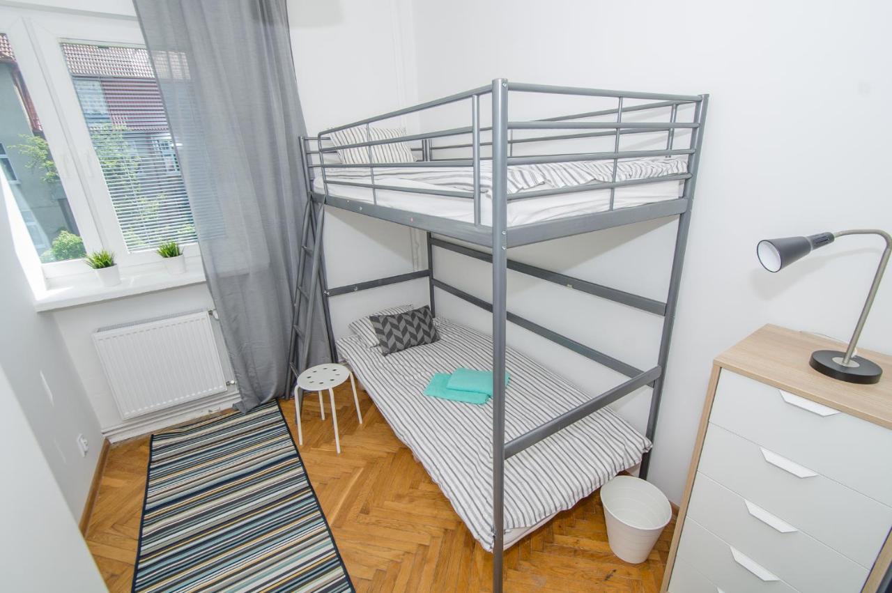 Uwh Hostel Gdansk Ngoại thất bức ảnh