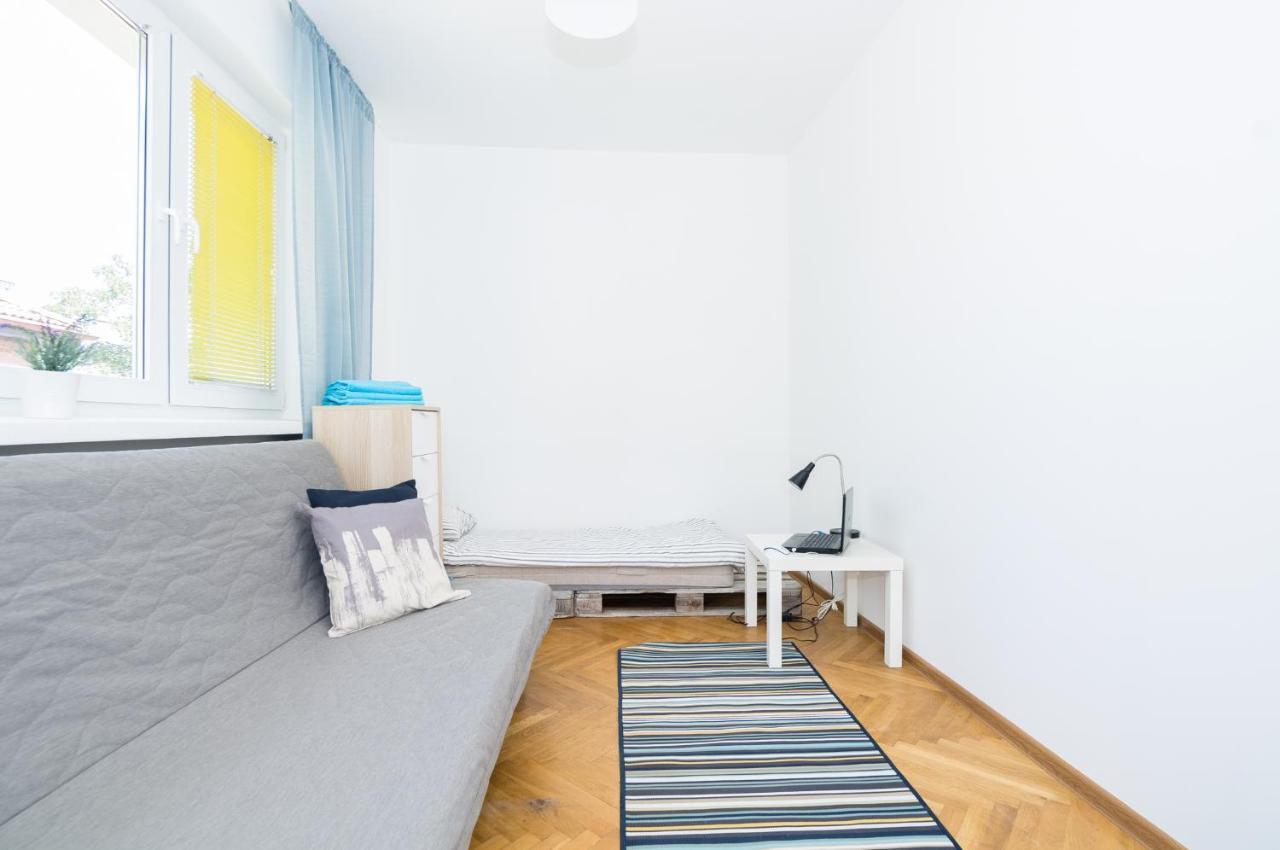 Uwh Hostel Gdansk Ngoại thất bức ảnh